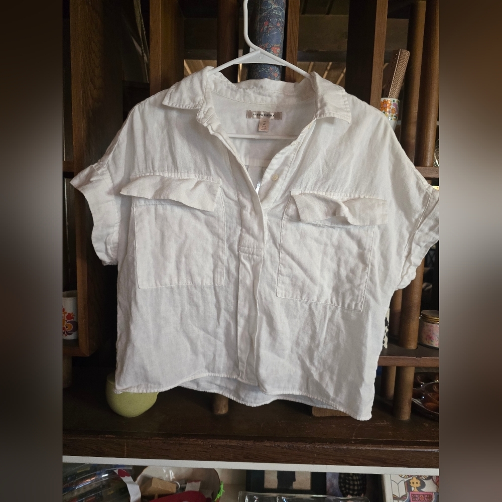 Banana Republic White Button-Down Cropped Shirt Medium